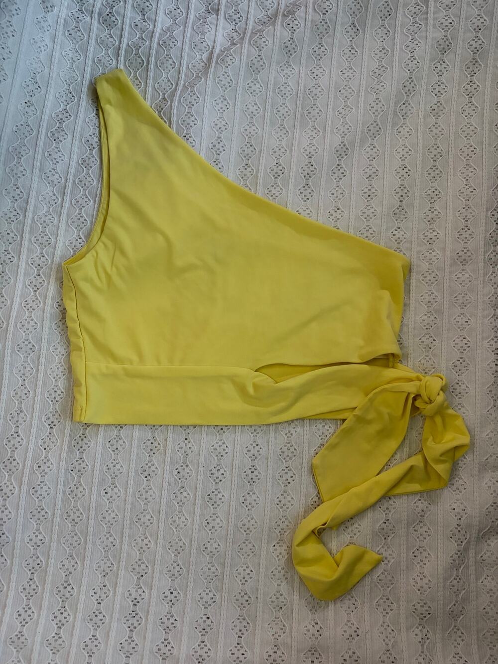 Love Tree Yellow One Shoulder Crop Top Tie Waist Cutout Blouse Size Large